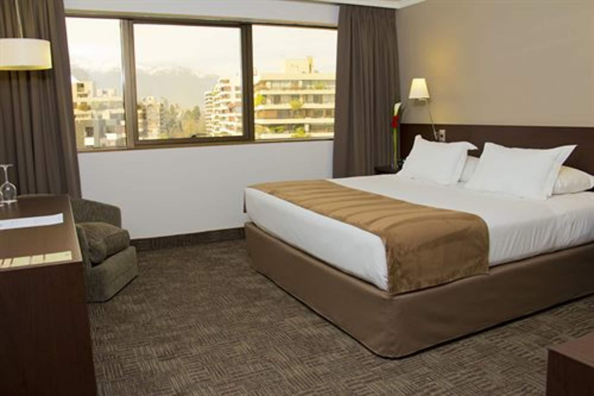 Hotel Director Vitacura Santiago Exterior photo