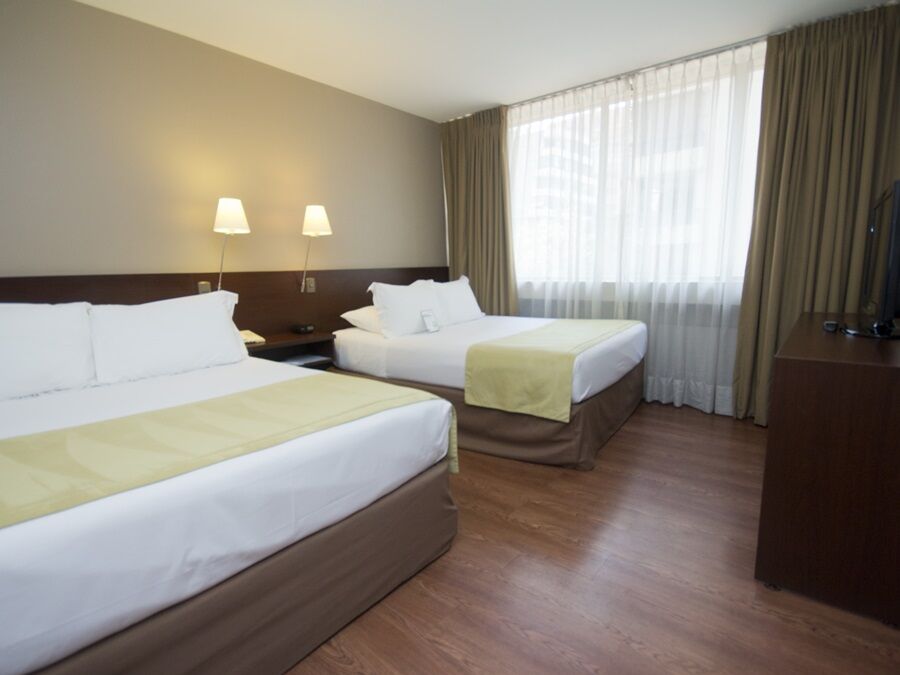 Hotel Director Vitacura Santiago Exterior photo